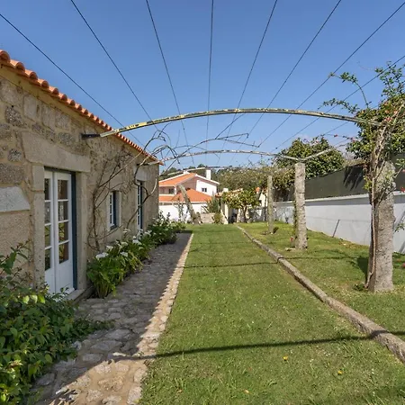 Casa De S. Paio - 3 Bedroom W/ Pool & Garden * Braga